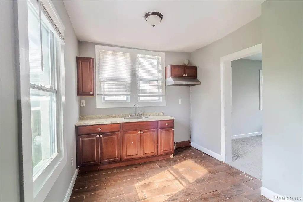 13135 Washburn Street Detroit City MI 48238