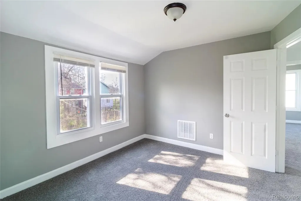 13135 Washburn Street Detroit City MI 48238