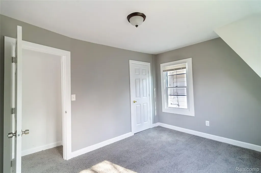 13135 Washburn Street Detroit City MI 48238