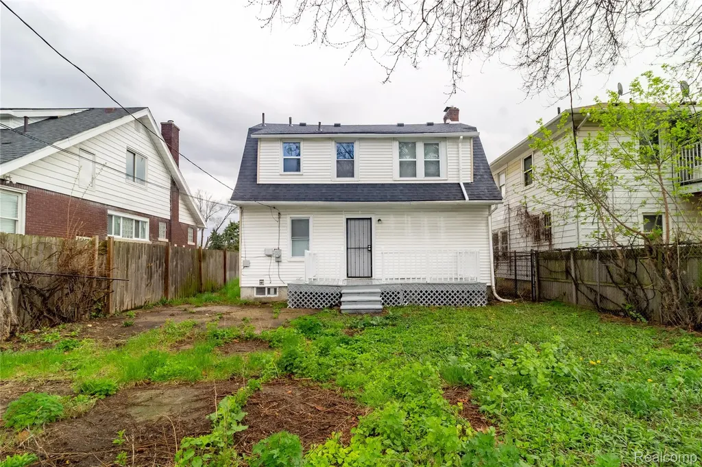 13135 Washburn Street Detroit City MI 48238