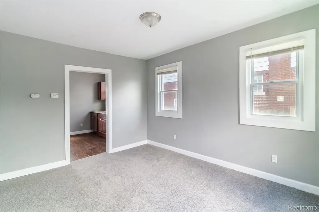 13135 Washburn Street Detroit City MI 48238