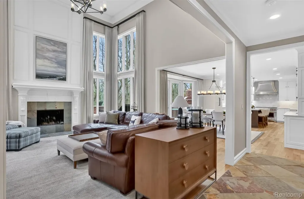 1867 Lincolnshire Drive Rochester Hills City MI 48309