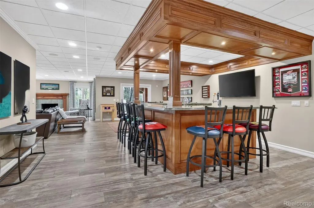 1867 Lincolnshire Drive Rochester Hills City MI 48309
