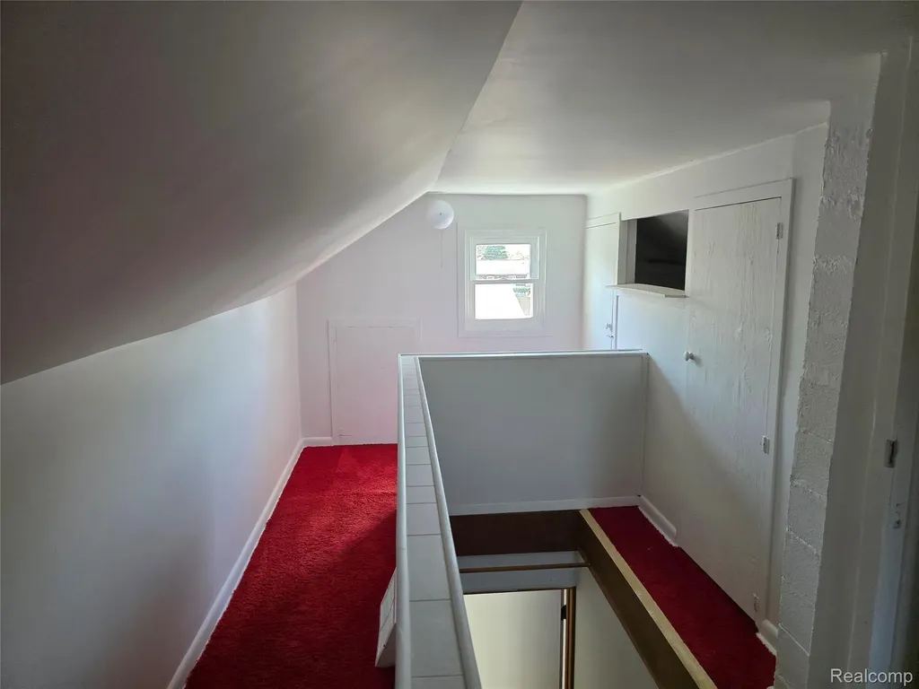 1236 Decamp Street Burton City MI 48529