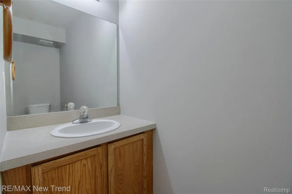 3241 Buckhorn Court Ann Arbor City MI 48105