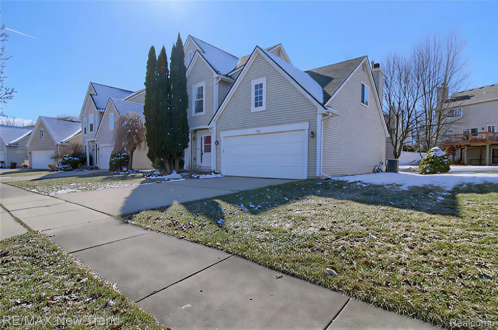 3241 Buckhorn Court Ann Arbor City MI 48105