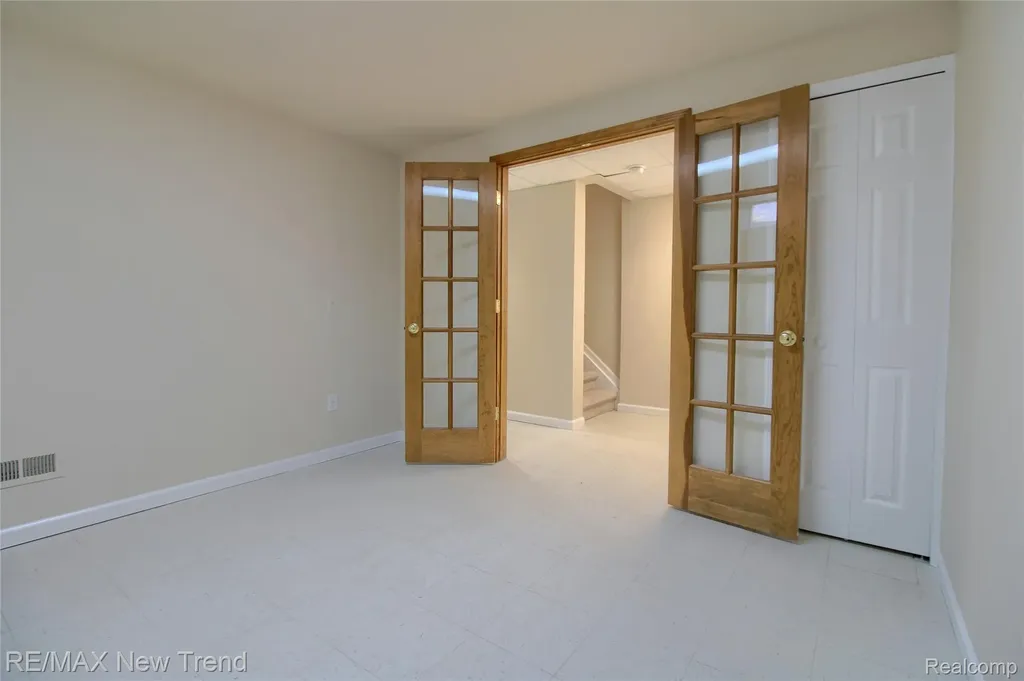 3241 Buckhorn Court Ann Arbor City MI 48105