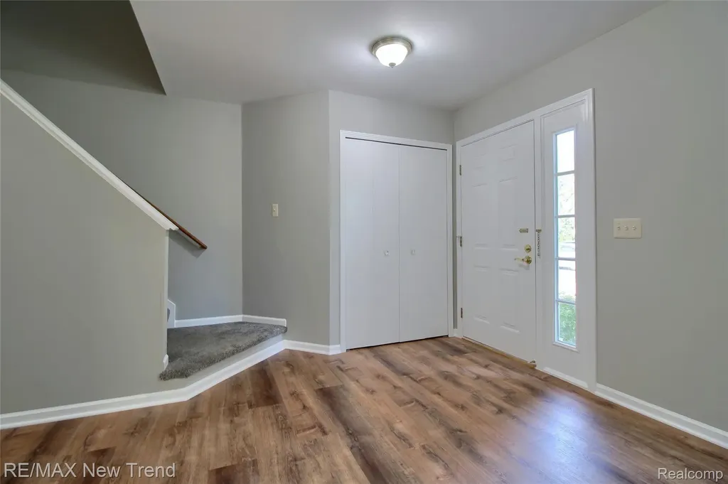 3241 Buckhorn Court Ann Arbor City MI 48105