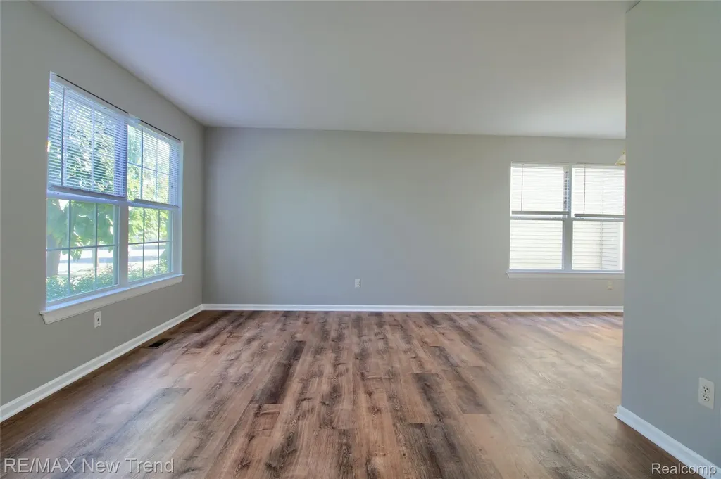 3241 Buckhorn Court Ann Arbor City MI 48105