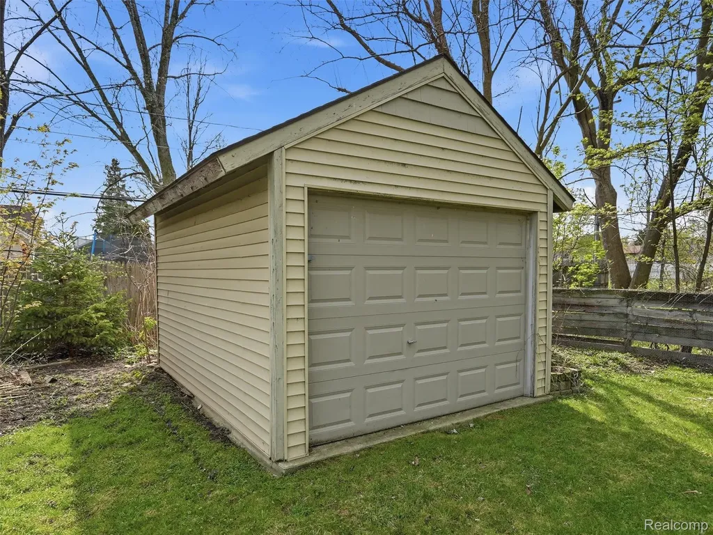 23564 Donaldson Street Clinton Charter Township MI 48035