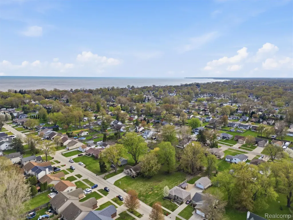 23564 Donaldson Street Clinton Charter Township MI 48035