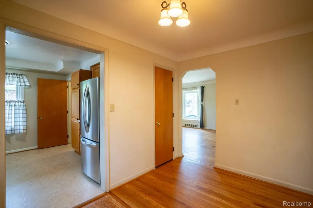 2960 Anna Court Trenton City MI 48183
