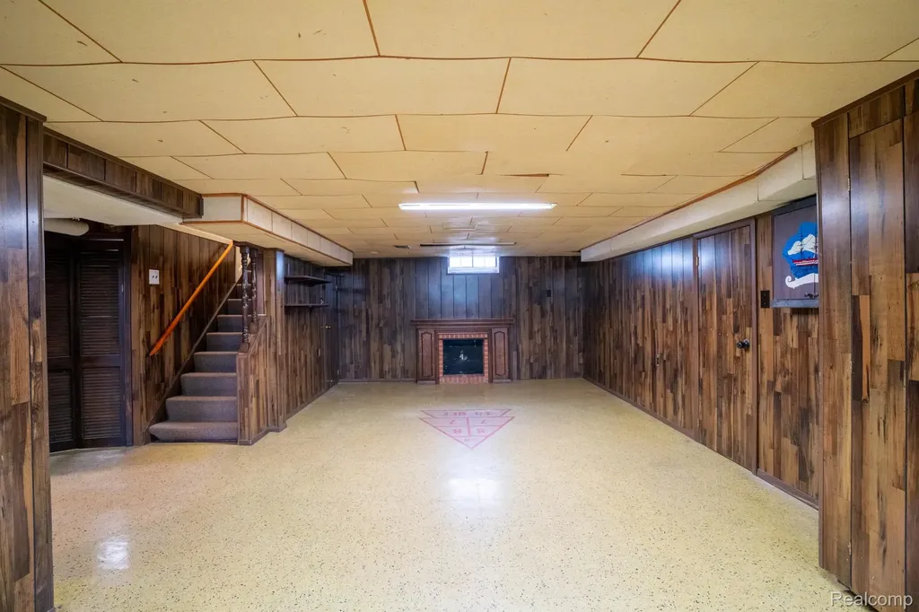 2960 Anna Court Trenton City MI 48183