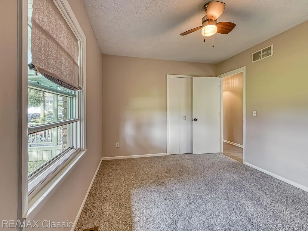 428 E Shore Drive Northfield Township MI 48189