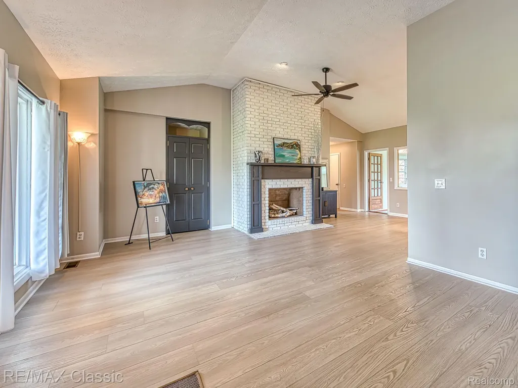 428 E Shore Drive Northfield Township MI 48189