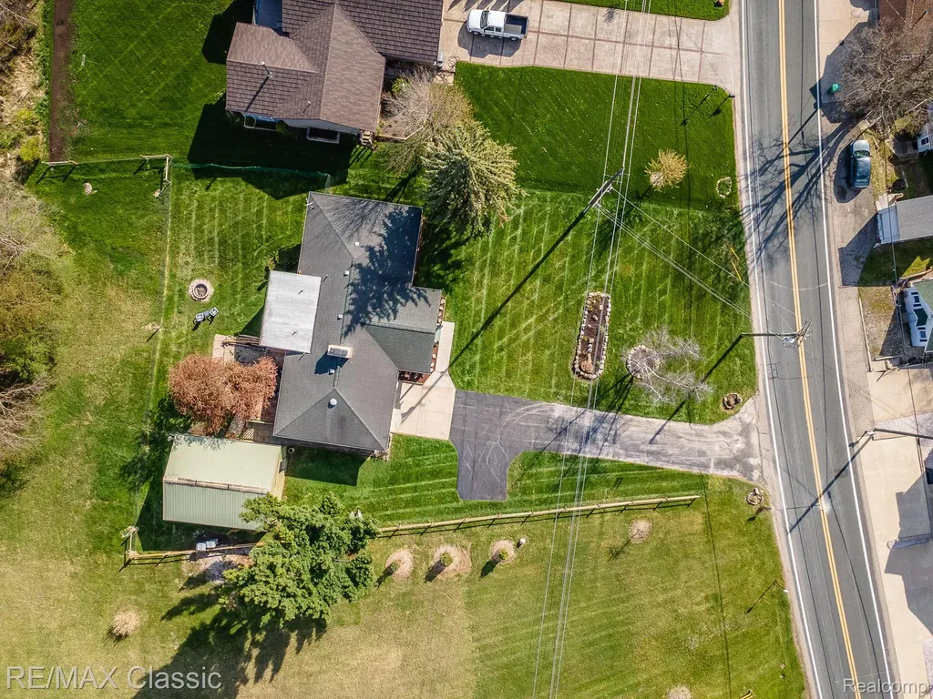 428 E Shore Drive Northfield Township MI 48189