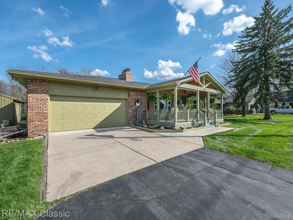 428 E Shore Drive Northfield Township MI 48189