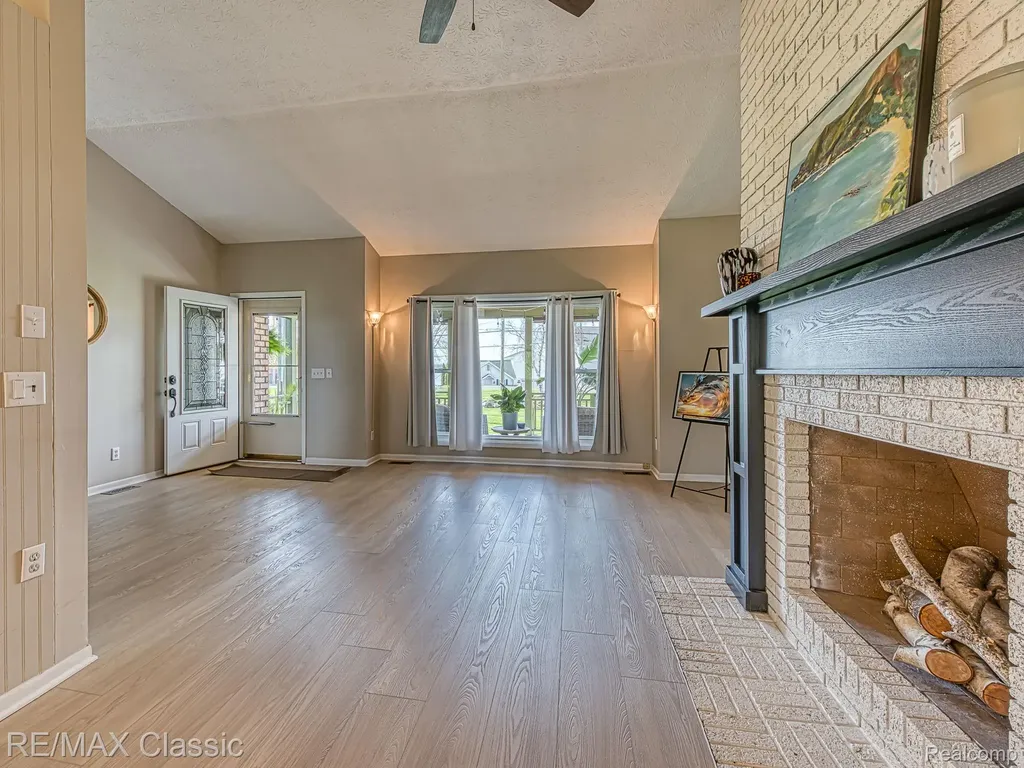 428 E Shore Drive Northfield Township MI 48189