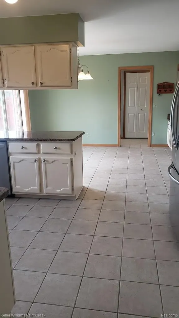 33842 Morningside Fraser City MI 48026