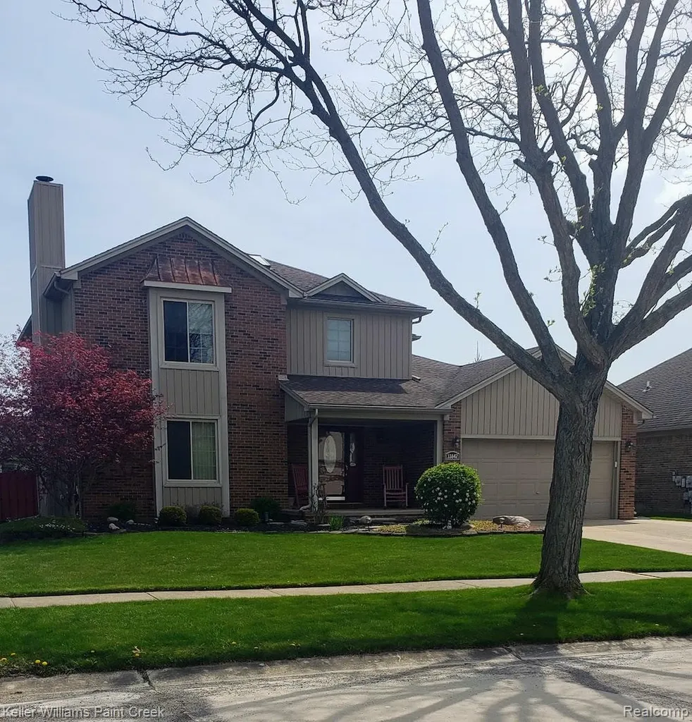 33842 Morningside Fraser City MI 48026