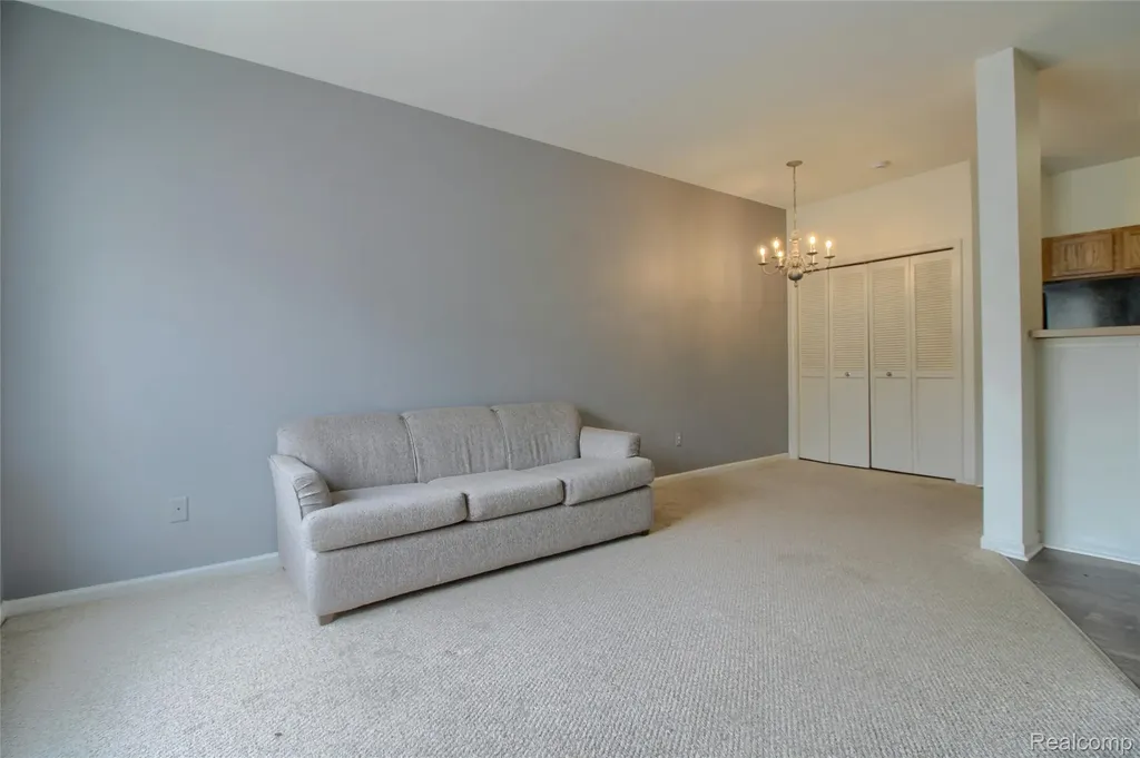 26793 Kirkway Circle Woodhaven City MI 48183