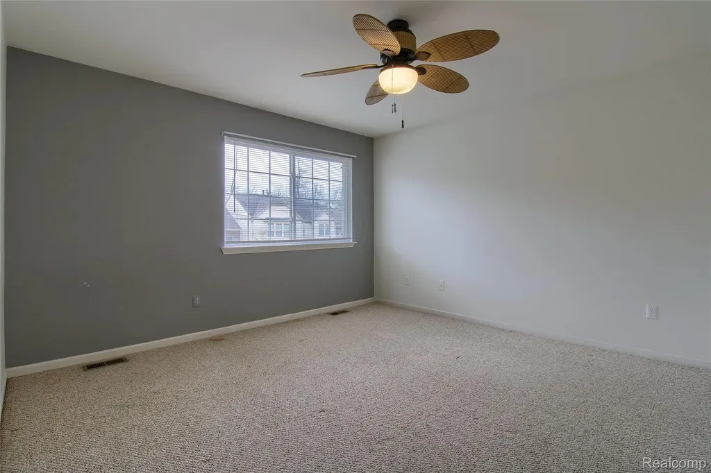 26793 Kirkway Circle Woodhaven City MI 48183