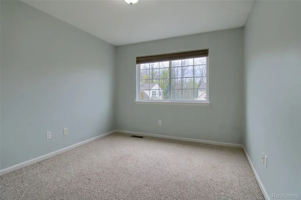 26793 Kirkway Circle Woodhaven City MI 48183