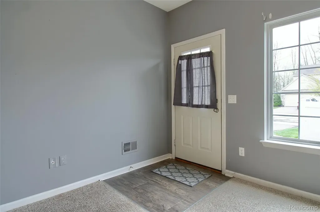 26793 Kirkway Circle Woodhaven City MI 48183