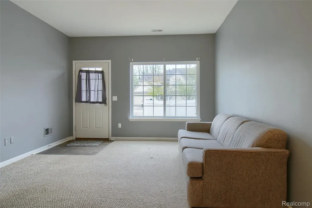 26793 Kirkway Circle Woodhaven City MI 48183