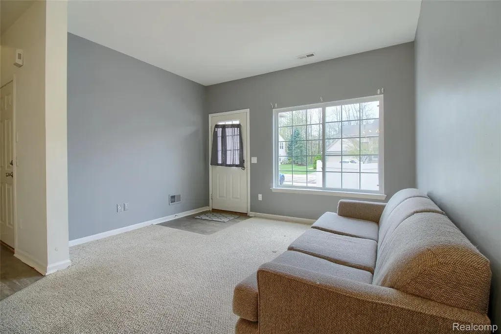 26793 Kirkway Circle Woodhaven City MI 48183
