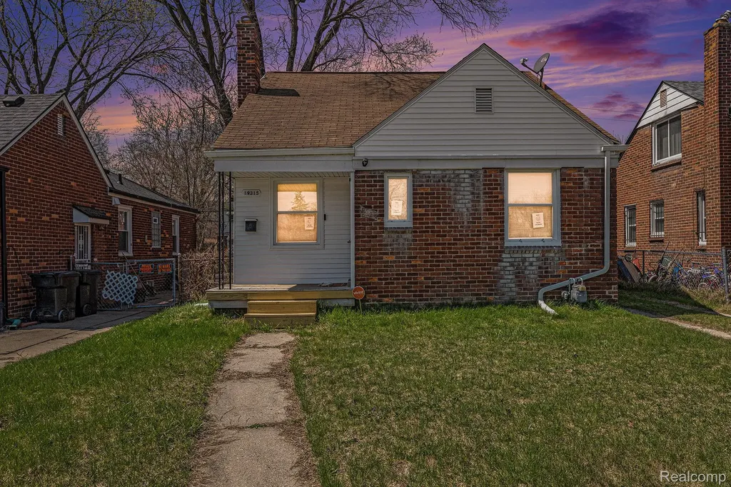 19315 Annchester Road Detroit City MI 48219