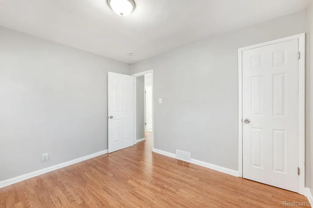 19315 Annchester Road Detroit City MI 48219