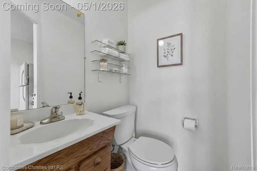 2513 Samoset Road Royal Oak City MI 48073