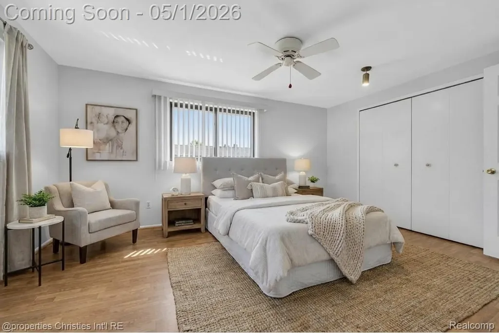 2513 Samoset Road Royal Oak City MI 48073