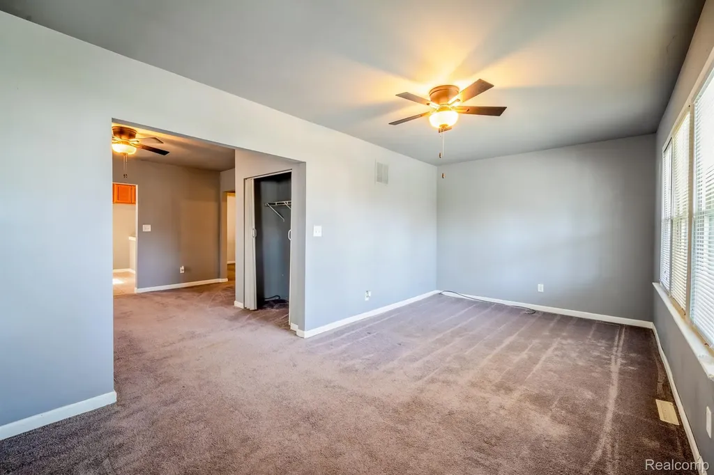 39 W Westfield Street Ecorse City MI 48229