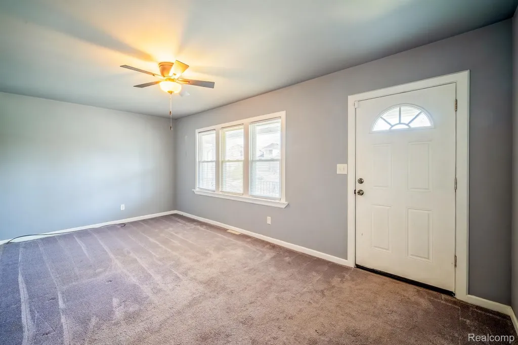 39 W Westfield Street Ecorse City MI 48229