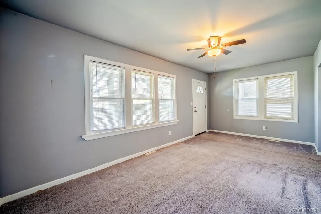 39 W Westfield Street Ecorse City MI 48229