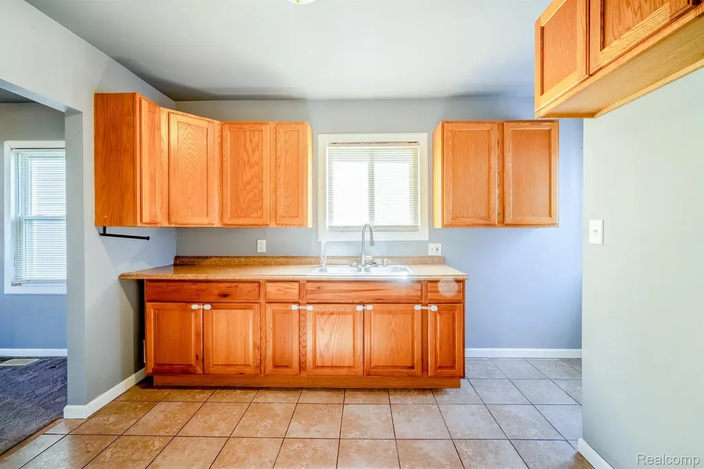 39 W Westfield Street Ecorse City MI 48229