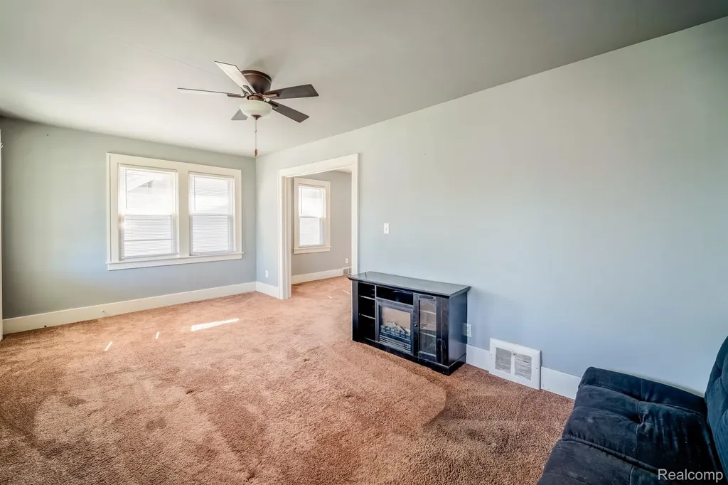 39 W Westfield Street Ecorse City MI 48229