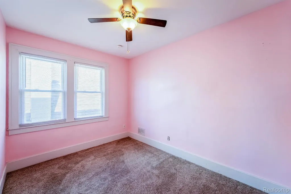 39 W Westfield Street Ecorse City MI 48229