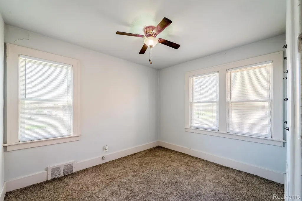 39 W Westfield Street Ecorse City MI 48229