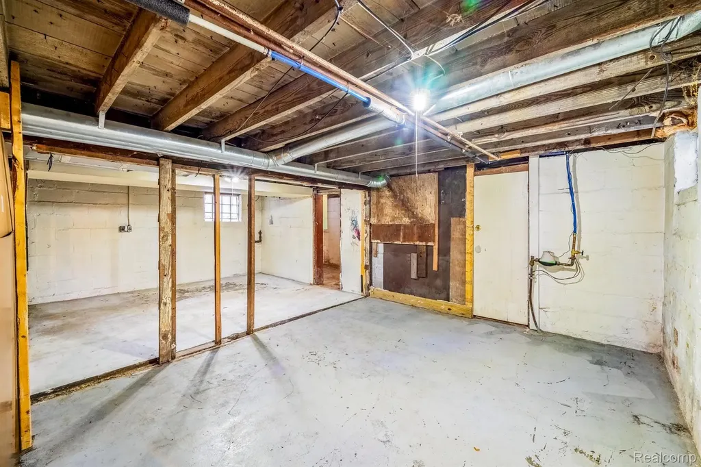39 W Westfield Street Ecorse City MI 48229