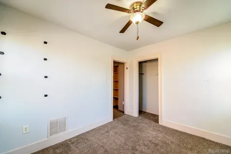 39 W Westfield Street Ecorse City MI 48229