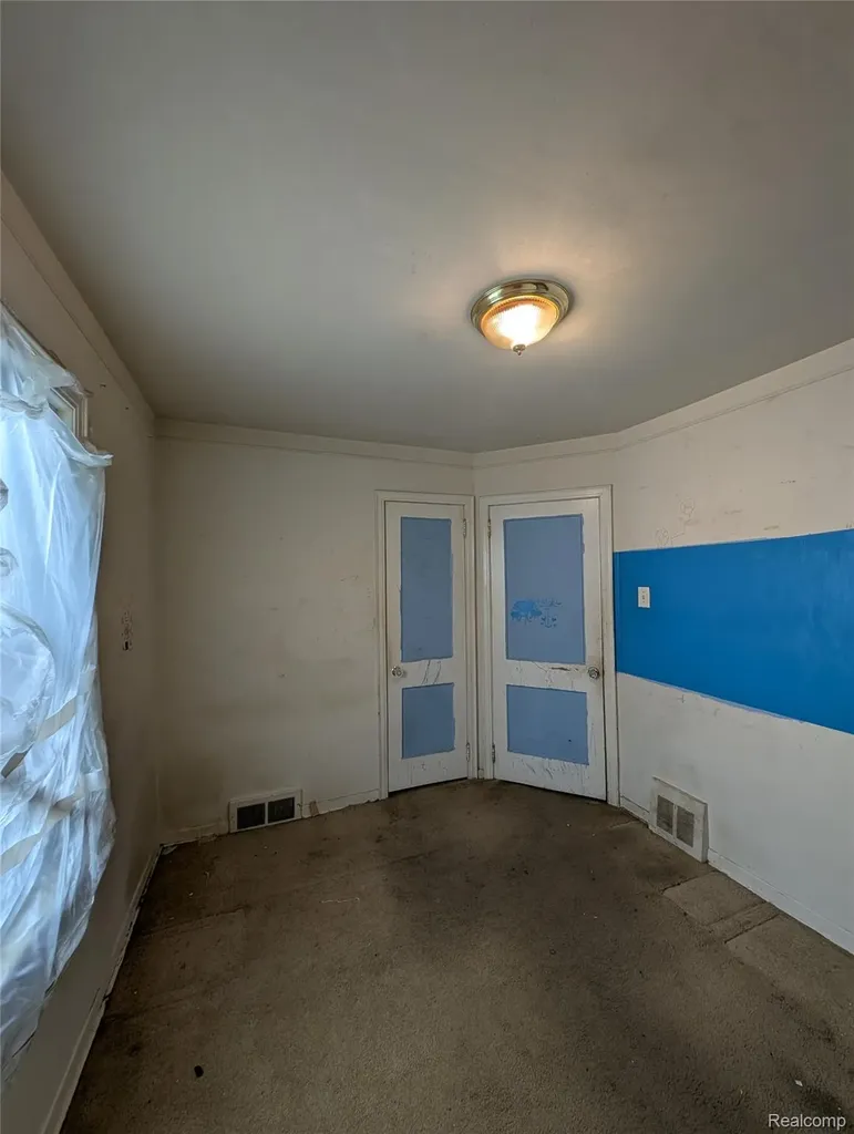 20505 Hamburg Street Detroit City MI 48205