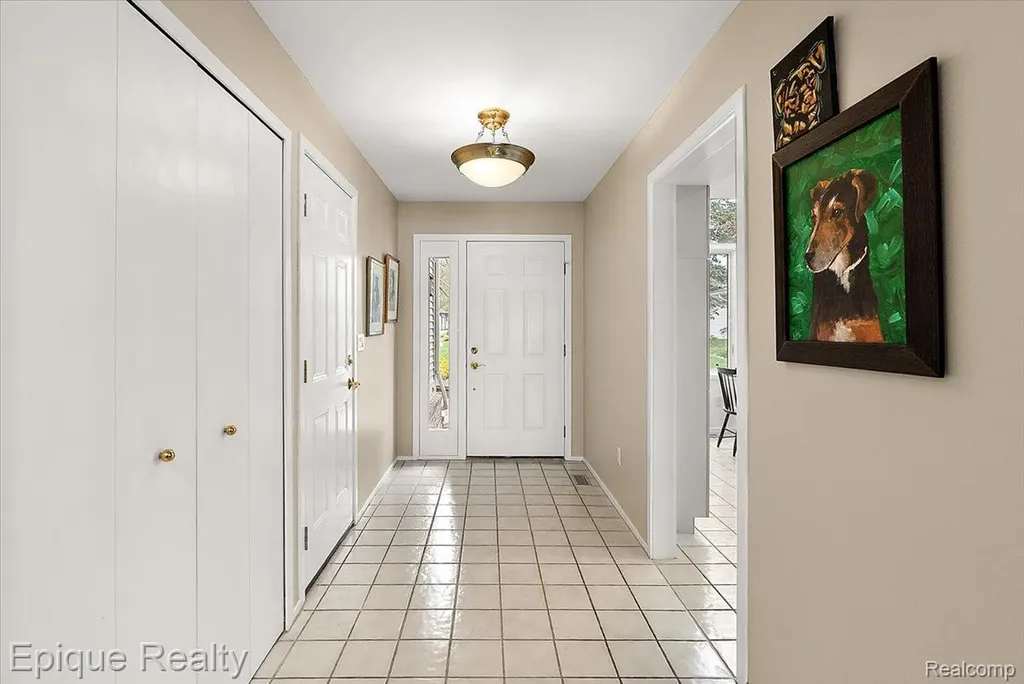 4521 Parnell Drive Waterford Charter Township MI 48346
