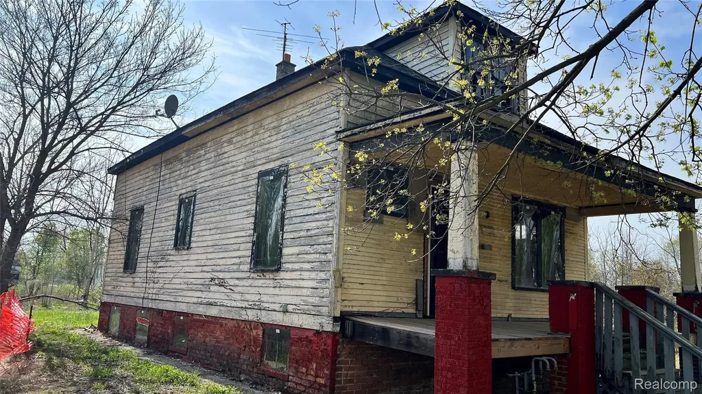4833 Cooper Street Detroit City MI 48214