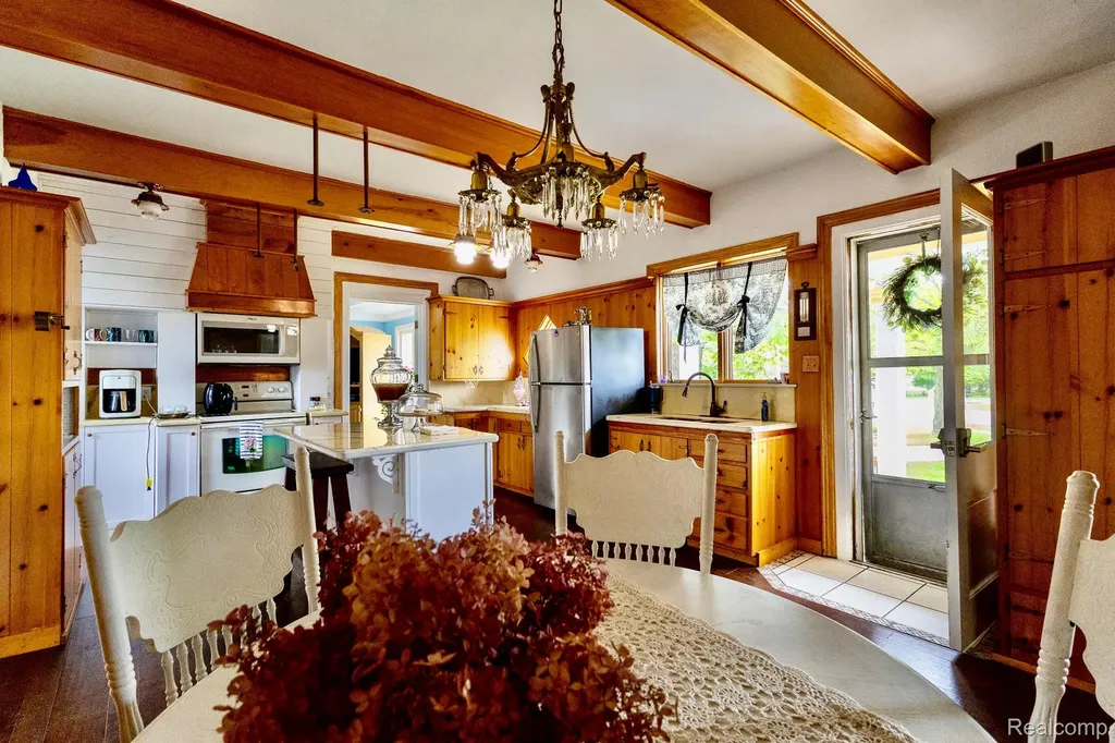 116 E Main Street Forest Township MI 48463