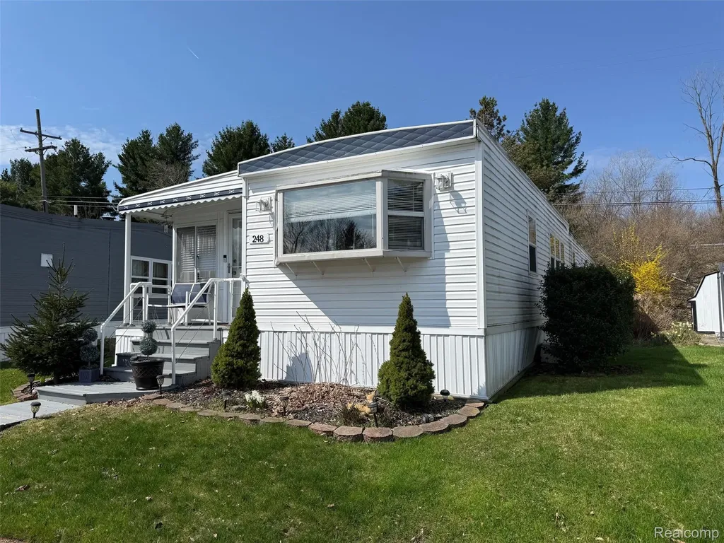 248 Shoreline Drive W. Sanilac Township MI 48469