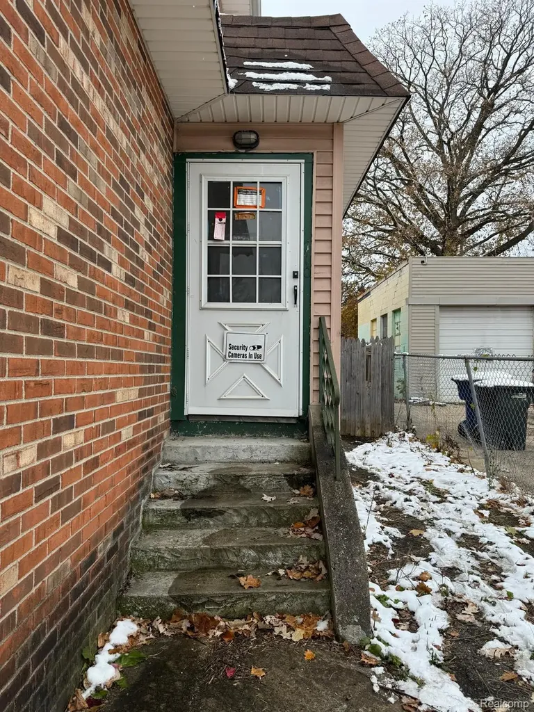 710 S Martin Luther King Jr Drive Jackson City MI 49203