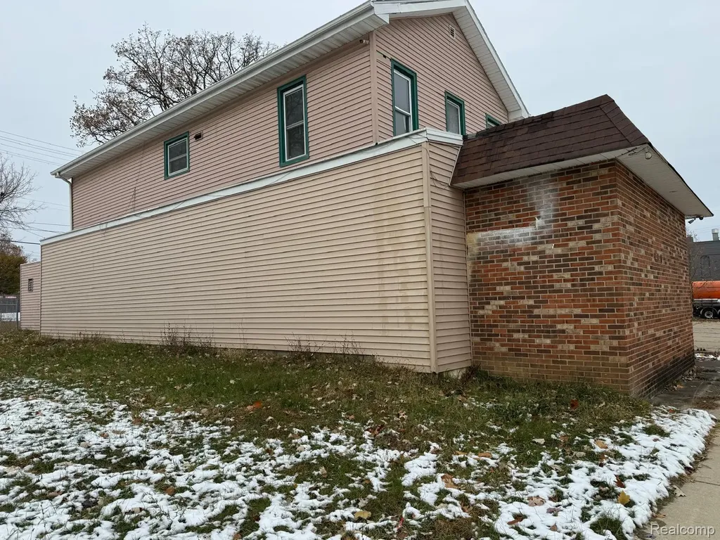 710 S Martin Luther King Jr Drive Jackson City MI 49203